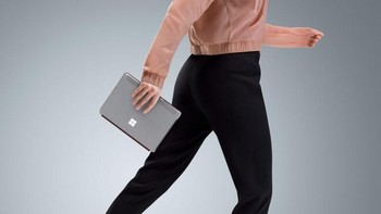 Microsoft mulai menjual Surface Go pada Agustus mendatang. Foto: Microsoft