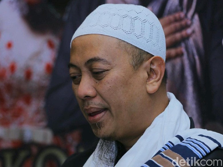 Terjawab! Opick Sudah Nikah Lagi, Izin ke Dian Pakai Kamar Utama Terjawab! Opick Sudah Nikah Lagi, Izin ke Dian Pakai Kamar Utama
