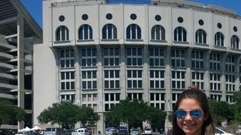 Akun media sosial dan blog pribadinya pun dimanfaatkan oleh Alyssa untuk hal serupa seperti saat ia menjadi pembicara. Foto: Instagram/nasablueberry