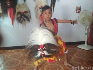 Rendy, Penari Bujang Ganong Cilik Asli Putra Ponorogo
