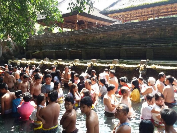 Pura Tirta Empul di Bali