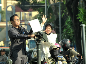Terima Penghargaan Lee Kuan Yew, Risma: Perjuangan Belum Selesai