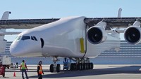 Pada Februari, halaman Stratolaunch YouTube memposting video uji landasan yang menunjukkan pesawat dapat mencapai kecepatan tertinggi 46 mph. Youtube/Stratolaunch.