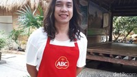Chef Gerry antusias mengikuti rangkaian perjalanan Eksploresep by Kecap ABC di 6 kota. Lombok pun jadi destinasi terakhir pilihan tim Kecap ABC. Foto: detikfood