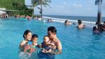 Foto: Asyiknya Titi Kamal & Christian Sugiono Liburan di Bali