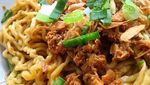 10 Racikan Mie Ayam Bangka dari Netizen Ini Cocok Buat Makan Siang!