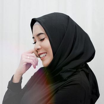 Fitri Tropica saat baru mulai berhijab.