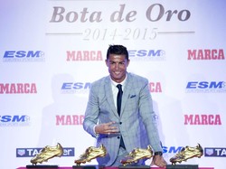 Sepanjang kariernya, Ronaldo meraih total empat Sepatu Emas Eropa. Akankah dia meraihnya lagi bersama Juventus? (Foto: Gonzalo Arroyo Moreno/Getty Images)