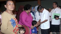 Idrus mengatakan ada 37 keluarga yang tidak menerima bantuan tersebut, padahal mereka sudah termasuk dalam daftar KPH. Hal itu dilaporkan oleh pendamping baru KPH Kelurahan Sunter Jaya Yuliana ketika melakukan pendataan ulang pada Maret 2018.