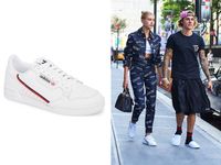 5 Sneakers Hingga Jaket untuk Tampil Keren Ala Hailey Baldwin