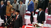 Dalam acara ini, Jokowi bertindak selaku inspektur upacara.