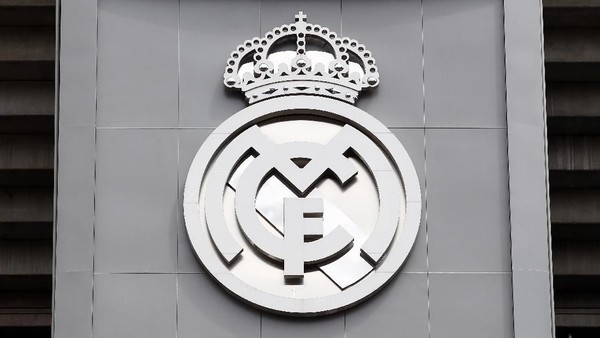 Real Madrid Berburu Gelandang-gelandang Baru