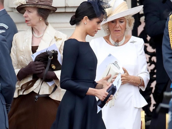 Ketika Meghan Markle Tiru Gaya Audrey Hepburn di Acara Kerajaan