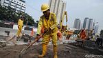 Trotoar di Depan Wisma Atlet Kemayoran Diperbaiki