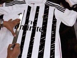 Banjir Meme Kocak Ronaldo ke Juventus