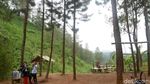 Ide Libur Akhir Pekan: Mandi Air Hangat di Tengah Hutan Banjarnegara