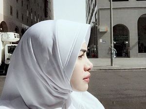 Berhijab, Nikita Mirzani Diminta Jangan Buka-tutup kayak Shinta Bachir