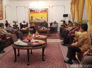 KJRI Jeddah Pastikan Jemaah Haji Makan Masakan Indonesia