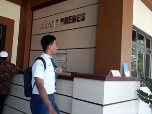 PPDB Belum Diumumkan, Calon Siswa di Brebes Diminta Pulang Dulu