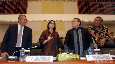 Foto: DPR Panggil Sri Mulyani hingga Gubernur BI Bahas RAPBN 2019