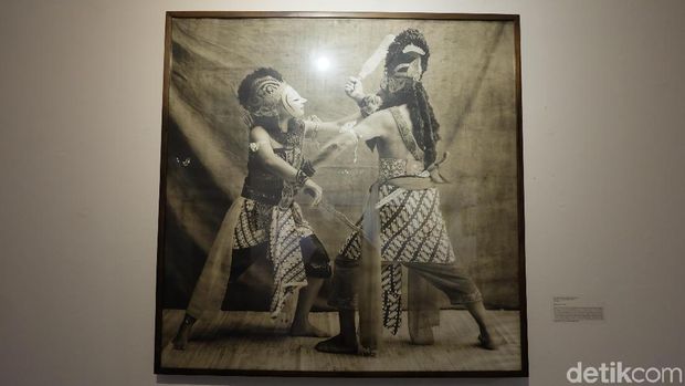 Cerita Fotografer Spanyol Kepincut Cerita Rakyat Panji