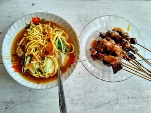 Uniknya Mie Ongklok Khas Wonosobo yang Berkuah Kental