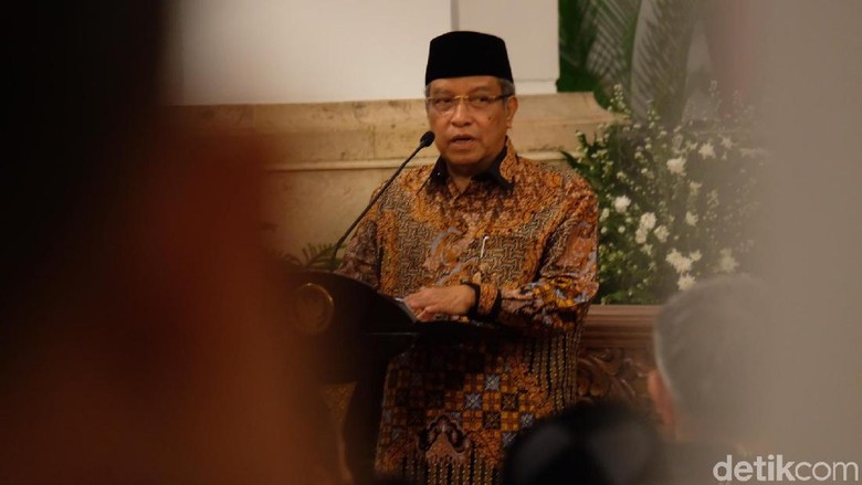 Said Aqil Dukung Wiranto Soal UU Terorisme Bisa Jerat Penyebar Hoax Said Aqil Dukung Wiranto Soal UU Terorisme Bisa Jerat Penyebar Hoax