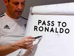 Banjir Meme Kocak Ronaldo ke Juventus