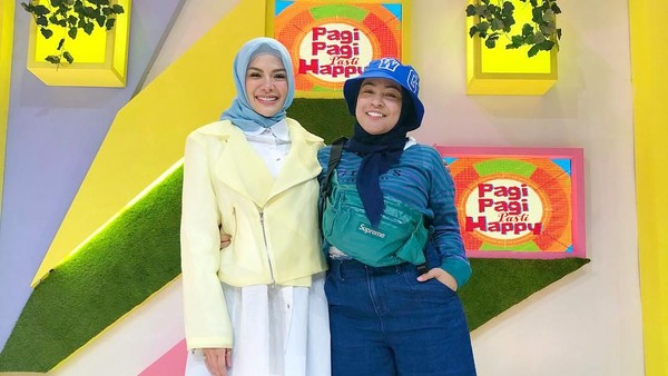 Nikita Mirzani juga Fitri Tropica Berhijab, Eza Gionino hingga Stevie Agnecya