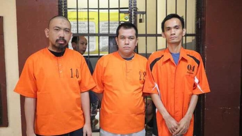 Pilu Jemaah: Tertipu Abu Tours Triliunan Rupiah, Umrah pun Entah Pilu Jemaah: Tertipu Abu Tours Triliunan Rupiah, Umrah pun Entah