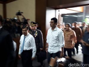 Wapres JK di Sidang PK Suryadharma: Menteri Leluasa Pakai DOM