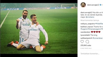 Kalau kata Carvajal, suatu kehormatan bisa bermain satu tim dengan Ronaldo. Foto: Istimewa