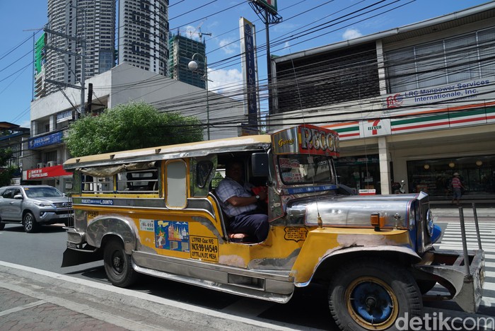 jeepney manila