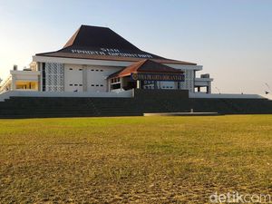 Biaya Sekolah SMA Pradita Dirgantara, Benarkah Gratis untuk Semua Siswa?