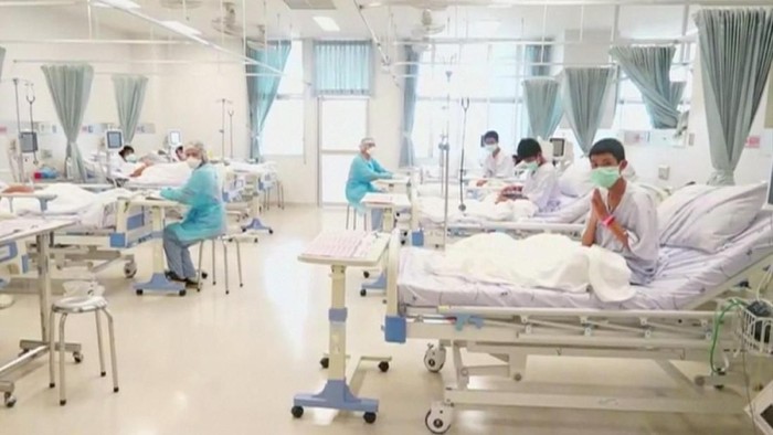 Kondisi para remaja yang sempat terjebak di dalam gua di Thailand (Dok. Gov Public Relations Department (PRD) and Gov Spokesman Bureau via REUTERS) Kondisi para remaja yang sempat terjebak di dalam gua di Thailand (Dok. Gov Public Relations Department (PRD) and Gov Spokesman Bureau via REUTERS)