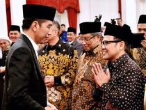Menerka Makna di Balik Salam Jokowi ke Cak Imin