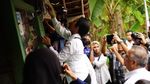 Aksi Rini Cek Meteran Listrik di Tasikmalaya