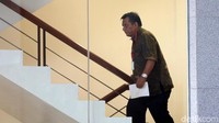 Dalam perkara ini, Markus disangka KPK berperan menerima uang guna memuluskan pembahasan anggaran untuk perpanjangan proyek tahun anggaran 2013. Untuk memuluskannya, Markus diduga menerima Rp 4 miliar yang diserahkan oleh Sugiharto. Sementara itu, dalam putusan Andi Narogong, Markus juga disebut kecipratan sejumlah duit haram dari proyek e-KTP. Markus diduga menerima duit USD 400 ribu.