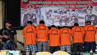 Pihak Kepolisian Resort Tanjung Priok berhasil gagalkan upaya penyelundupan narkoba jenis sabu dan ekstasi.
