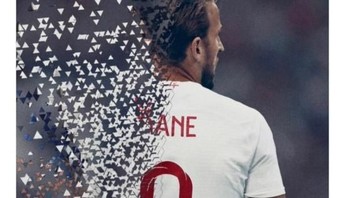 Harry Kane pun harus pulang ke rumah. Foto: Internet