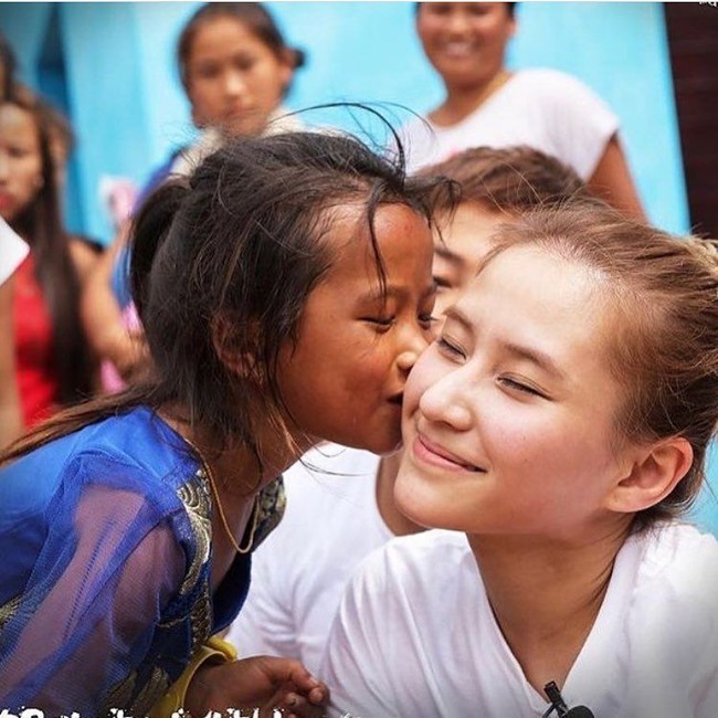Meskipun kekayaan keluarganya sangat besar, akun Instagram Laurinda biasanya berfokus pada teman-teman, keluarga, hewan peliharaan, dan pekerjaan amal. Foto: Instagram @laurinda_ho