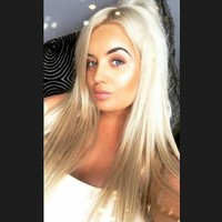 Ini Jane Park. Wanita cantik dan seksi ini adalah pemenang lotre termuda di Inggris. Foto: dok. Instagram (@janepark)