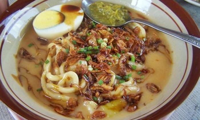 Hasil gambar untuk Mie Celor