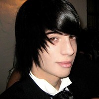 Aku tidak ingin menjadi elf tanpa terlihat seperti elf, tambah pria yang sudah menghabiskan lebih dari $30,000 atau Rp 431 jutaan itu untuk penampilan.  Foto: Instagram @luispadron.elf  