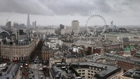 Sekitar 8 juta lebih orang tinggal di kota London, Inggris. Kota ini pun tak hanya menjadi tempat bisnis dan hiburan yang paling banyak dikunjungi oleh orang-orang tetapi juga menjadi salah satu kota bersejarah yang ada di Inggris. Chris Jackson/Getty Images.