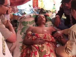 Rizky Korban King Cobra Dimakamkan Usai Guru Spiritual Datang