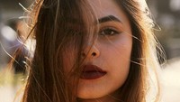 Terinspirasi dari bentuk bibirnya, Valerie Thomas juga terjun di bisnis kosmetik. Dok. Instagram/valerieethomas