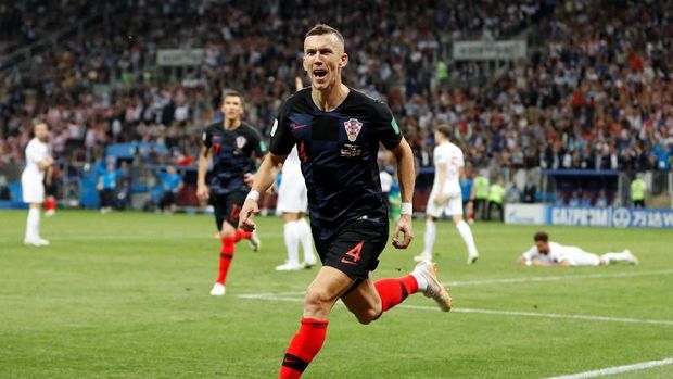 Bintang timnas Kroasia Ivan Perisic menceploskan satu gol ke gawang Inggris.