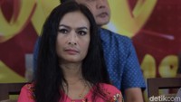 Iis Dahlia saat ditemui di press conference KDI 2018 di MNC studios, Kebon Jeruk, Jakarta Barat, Rabu (11/7/2018) malam. Foto: Pool/Noel/detikHOT