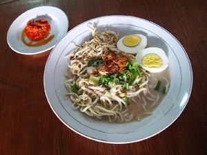 Kalau Mau Jajan Mie Celor yang Gurih Mantap, Mampirlah ke 5 Tempat Ini